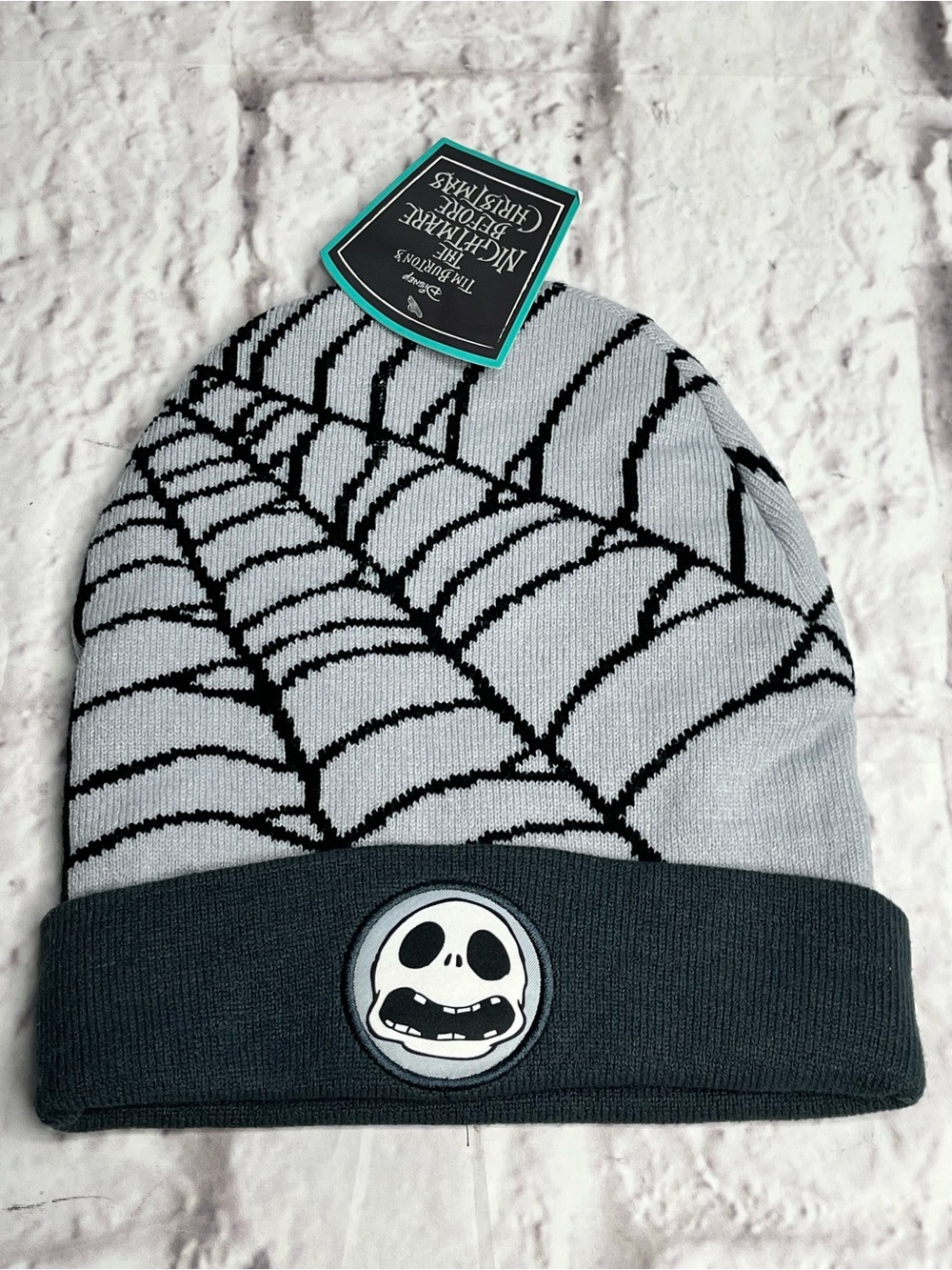 Culturefly Disney nightmare before Christmas new gray beanie hat